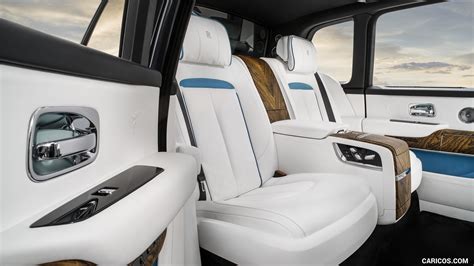 Rolls-Royce Cullinan | 2019MY | Interior, Rear Seats