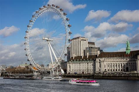 Book tickets for the London River Thames Cruise | The London Eye