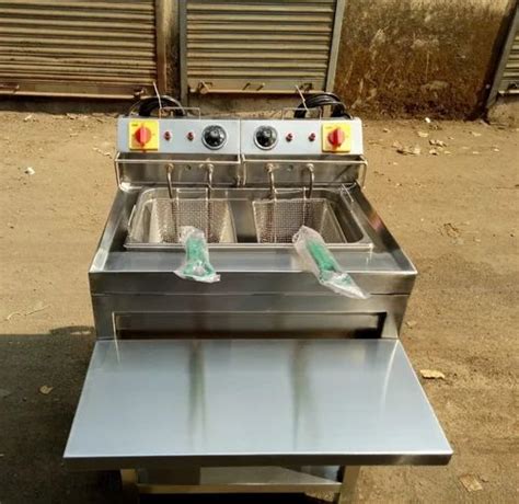 Commercial Deep Fryer - S.s. Deep Fat Fryer Manufacturer from Vasai