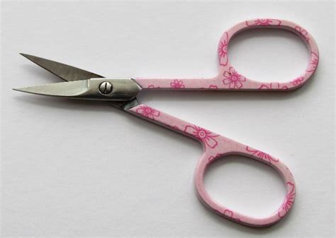 Sewing scissors - different types and uses