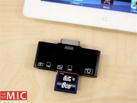 All-in-one Card Reader for the New iPad | Gadgetsin