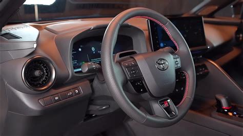 Toyota Chr 2024 Interior - Janka Lizette