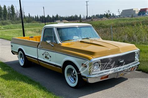 1972 CHEVROLET C10 CUSTOM PICKUP