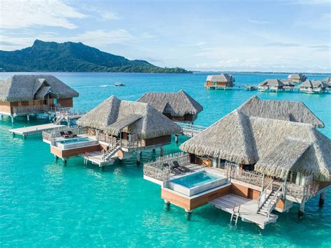 8 Best Overwater Bungalows in Bora Bora: Pros & Cons | Sand In My Suitcase