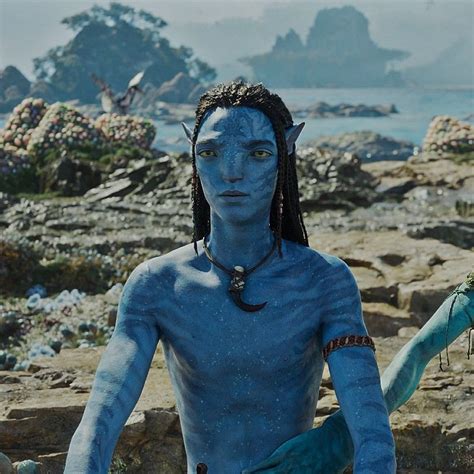 Britain Dalton as Lo'ak, in “Avatar: The Way of Water” (2022). Avatar, Water Icon, Good Movies ...