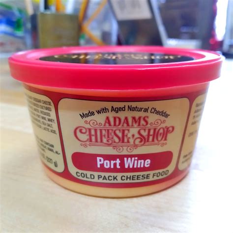 Port Wine Cheese Spread (8 oz.) – Di Silvestro & Sons – Adams Cheese Shop