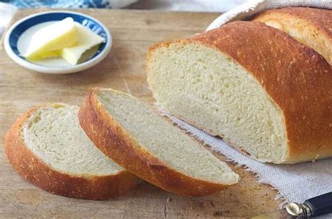 7 easy yeast bread recipes for beginners, and all the baking tips you need