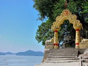 Dighalipukhuri Lake, Guwahati - Timings, Boating, Best time to visit