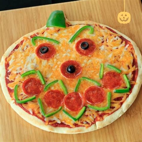 Halloween Pizza Halloween Appetizers For Adults, Comida De Halloween Ideas, Appetizers For Kids ...