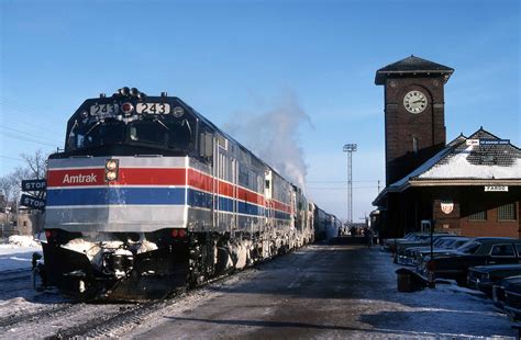 To the Rescue: The Amtrak F40PH - We Are Railfans