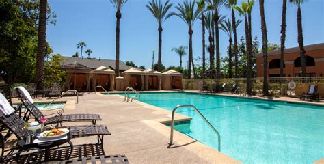 Wyndham Anaheim | The Vacation Advantage