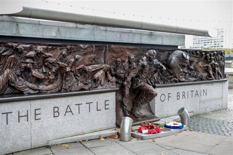 Memorial To the Battle of Britain Editorial Stock Image - Image of statue, victory: 101302559