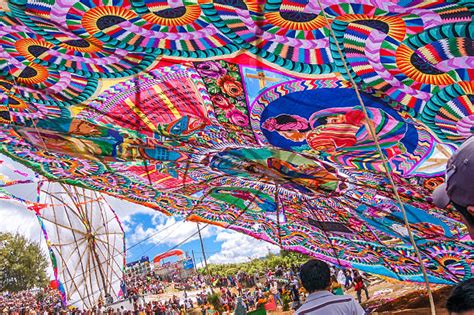 20+ Giant Kites In Cemetery All Saints Day Guatemala Stock Photos, Pictures & Royalty-Free ...