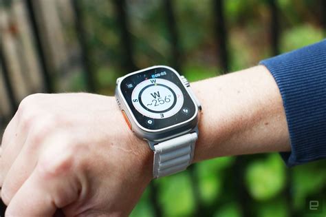 Apple Watch Ultra review: A big smartwatch with some little quirks | Engadget