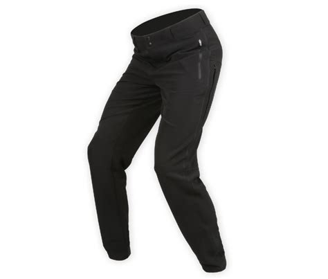 Best Winter Cycling Pants to Keep You Warm | Men's Journal