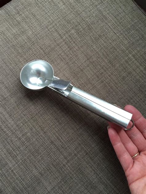 Vintage Ice Cream Scoop Aluminum Design U.S. Patent #2756698 Very Nice! | #1857614421