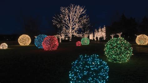 HOW TO MAKE LIGHTED CHRISTMAS BALLS