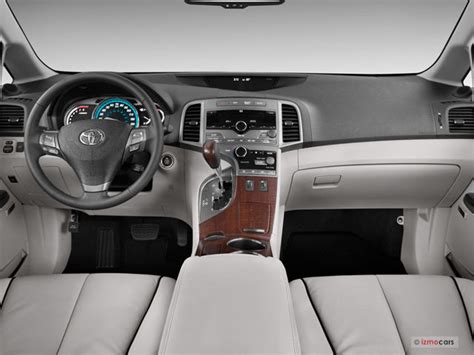 2010 Toyota Venza: 11 Interior Photos | U.S. News