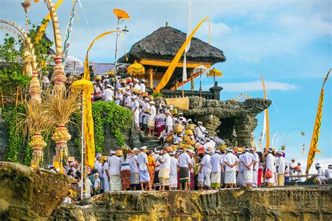 Balinese Faith and Culture - Ron Soliman Photojournalism