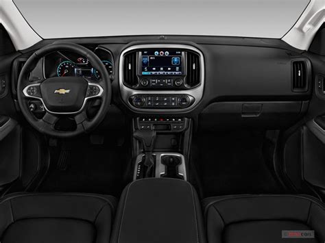 2018 Chevrolet Colorado: 88 Interior Photos | U.S. News