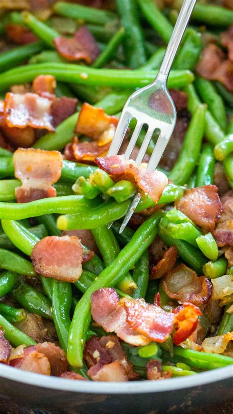 One-Pan-Bacon-Green-Beans-3 - 30minutesmeals.com