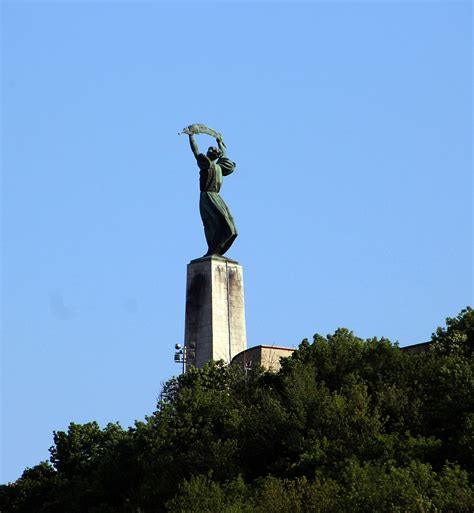 Statues in Budapest Are Top Attractions Too - HubPages