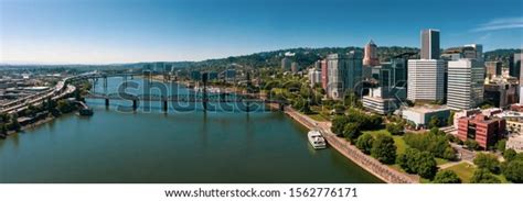 2 12 River Bridge Portland Aerial Images, Stock Photos & Vectors | Shutterstock