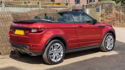 File:Land Rover Range Rover Evoque Convertible 2016 - rear three-quarter.jpg - Wikimedia Commons