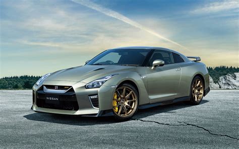 2023 Nissan GT-R photos - 1/1 - The Car Guide