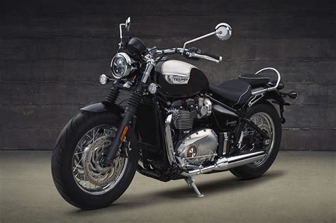 2018 Triumph Bonneville Speedmaster | First Look Review | Rider Magazine