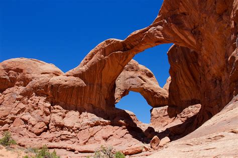 Photos of The 30 Most Amazing Natural Rock Formations in the World