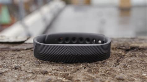 Fitbit Flex 2 review: Waterproofed at last