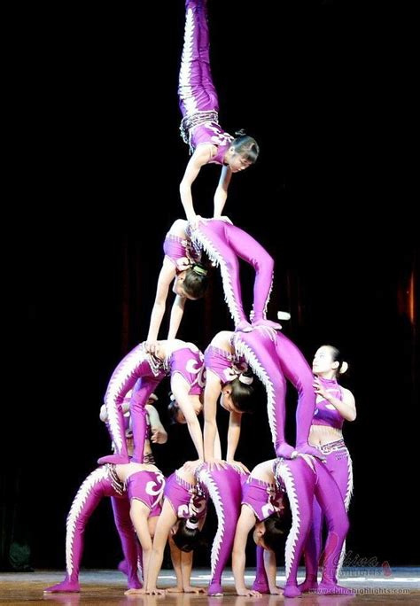 Chinese Acrobatics, the Acrobatic Art in China | Gymnastics poses, Acrobatic gymnastics, Acro dance