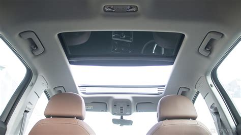 Q3 Sunroof/Moonroof Image, Q3 Photos in India - CarWale