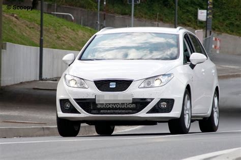 Spyshots: SEAT Ibiza Sport Tourer FR - autoevolution