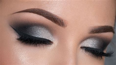 Night Out Makeup Tutorial | Black & Silver Smokey Eye - YouTube