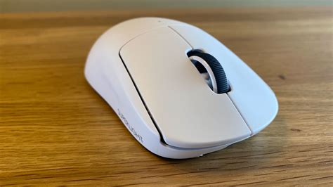 Logitech G Pro X Superlight Wireless Gaming Mouse - Review 2021 - PCMag Australia