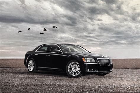 2011 Chrysler 300 Luxury Sedan | BLOG BABY