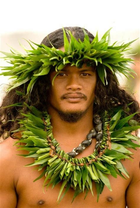 Pin by Kamuela on Hawai'i, Polynesia & Pacific Islands | Hawaiian men ...