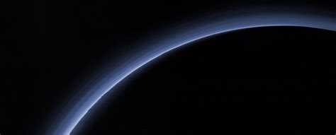 Pluto's Atmosphere Is Slowly Vanishing, Scientists Discover : ScienceAlert