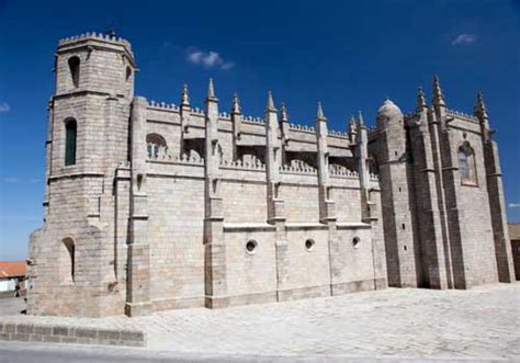 Guarda Cathedral - Portugal Visitor Guide