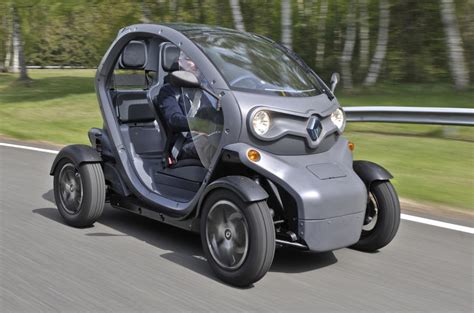 Renault Twizy EV review | Autocar