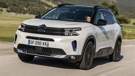 2023 Citroen C5 Aircross Review - Automotive Daily