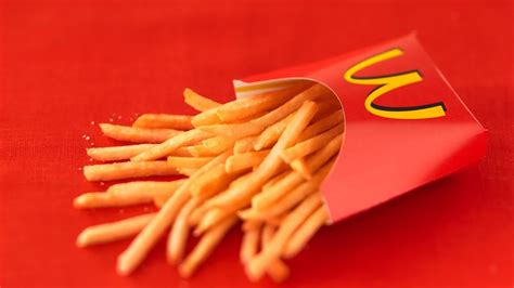 3840x2160 Resolution mcdonalds, french fries, food 4K Wallpaper - Wallpapers Den