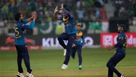 Pakistan vs Sri Lanka Asia Cup final LIVE cricket score and updates ...