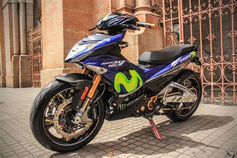 Yamaha Exciter 150 Movistar modified in Vietnam with Rotobox Carbon ...