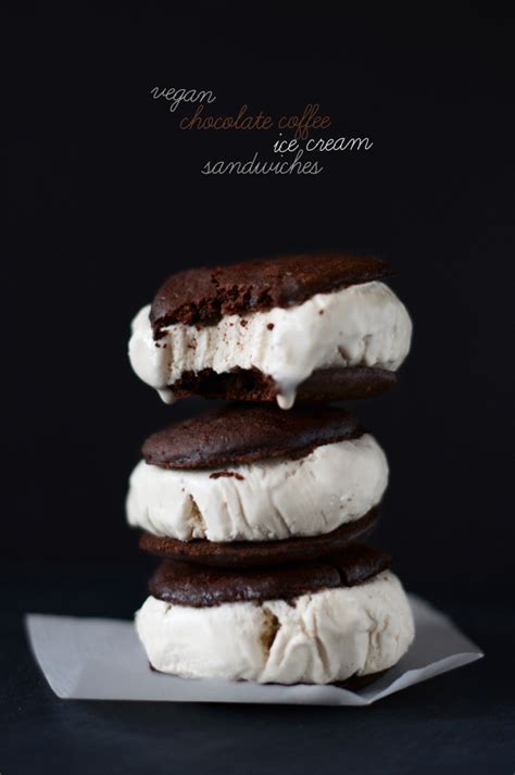 Chocolate Coffee Ice Cream Sandwiches | Minimalist Baker Recipes