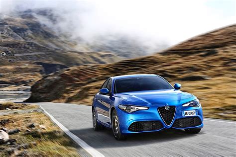 ALFA ROMEO Giulia Veloce Specs & Photos - 2016, 2017, 2018, 2019, 2020, 2021, 2022, 2023, 2024 ...