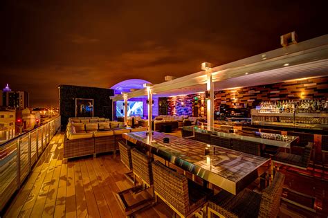 Best rooftop bars in Miami from poolside spots to outdoor clubs