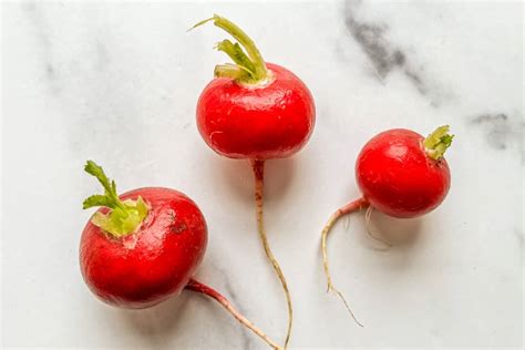 Types of Radishes + How to Use Them - This Healthy Table